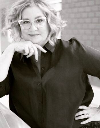 Serendipity Salon and Gallery by Elizabeth Jordheim